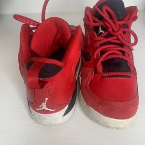 Slightly used Kids jordan shoes.